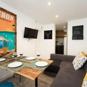 Olá Lisbon- Castelo V Apartamento