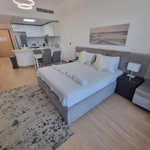 https://studio-close-to-metro-station.dubaihotelsoffers.com